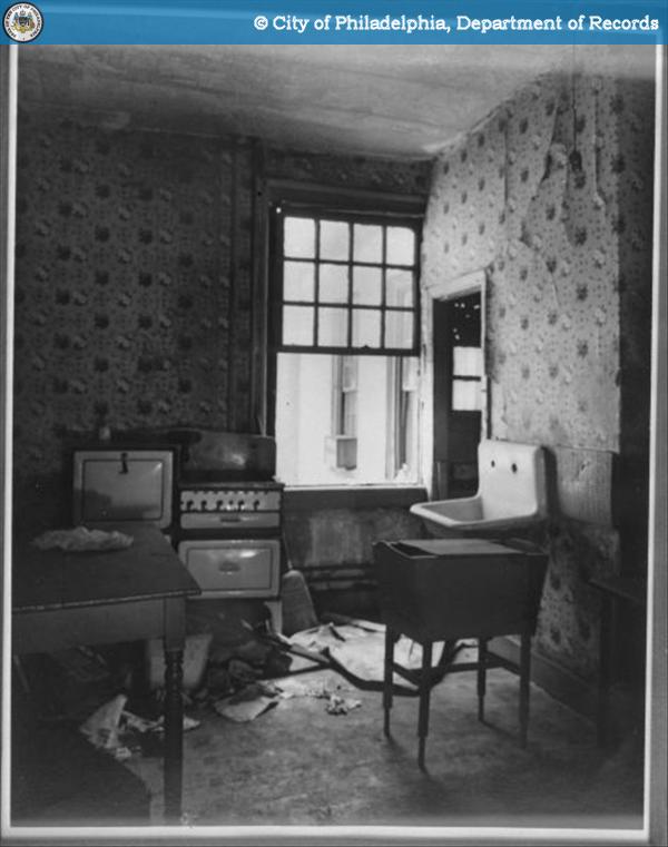 217 Spruce St - interior room (1960)